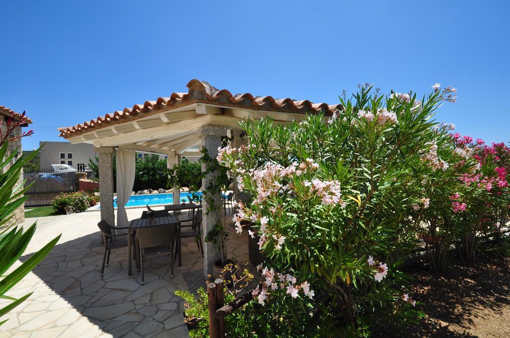 B&B I Graniti Sardi Villasimius Luaran gambar