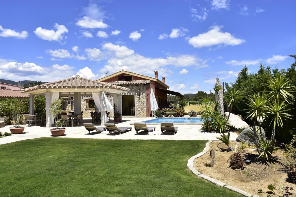 B&B I Graniti Sardi Villasimius Luaran gambar