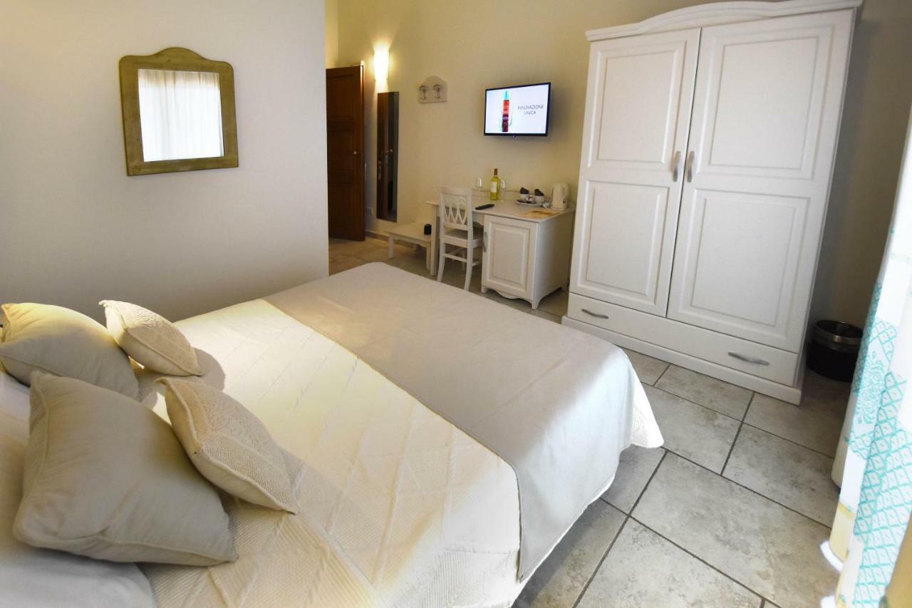 B&B I Graniti Sardi Villasimius Luaran gambar