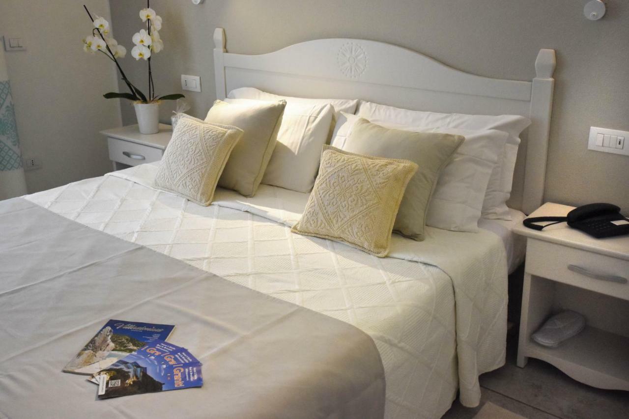 B&B I Graniti Sardi Villasimius Luaran gambar